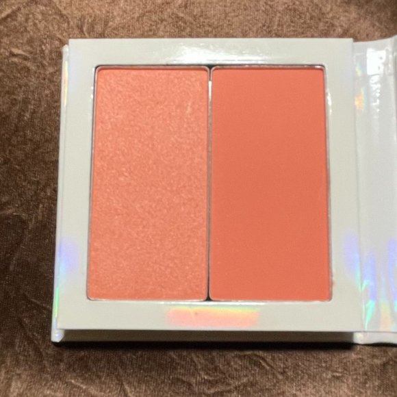 KKW BEAUTY Blush Duo - Picture 1 of 6